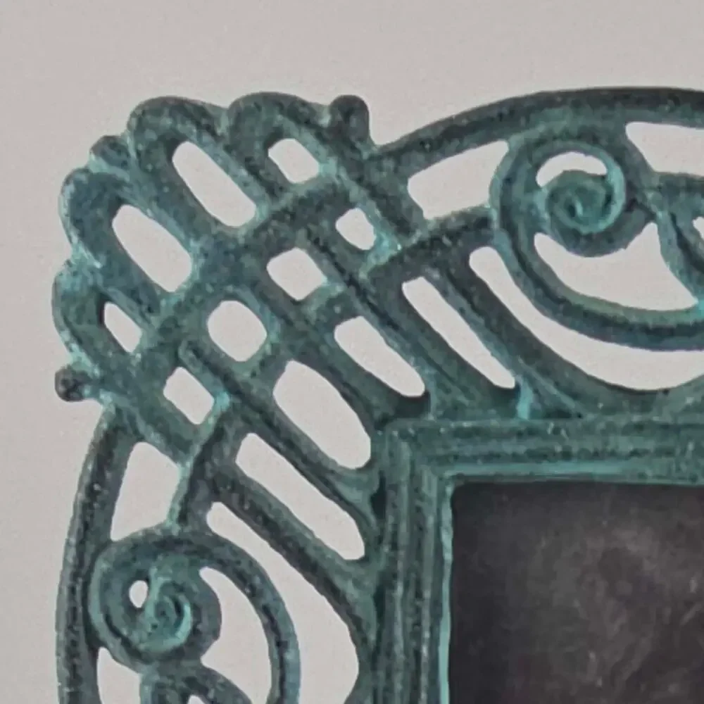 Vintage ornate filigree turquoise patina metal Photo Picture Frame, 5X7
